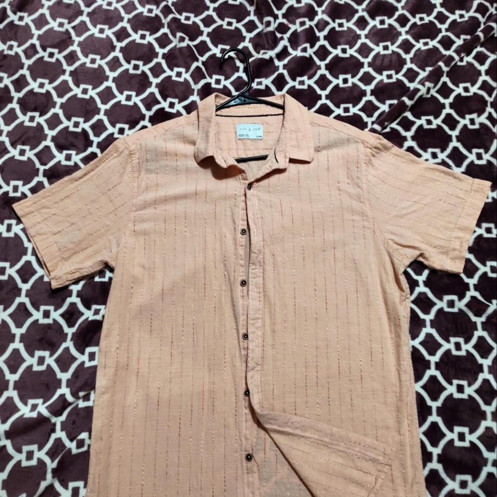 Day and age fine cotton shirt